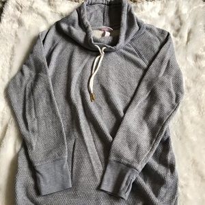 Maternity sweatshirt